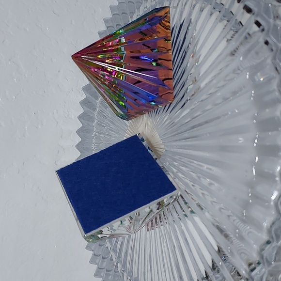 Rainbow Pyramid Austrian Crystal Figurine Paperweight  2-bundle - Picture 4 of 4